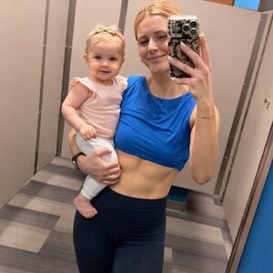 Meet your Posher, Dana